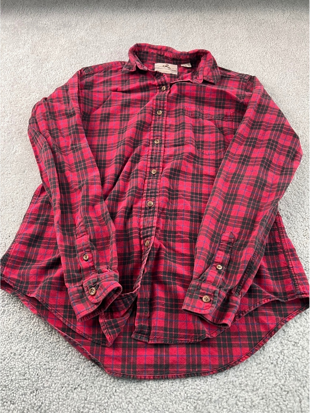 Eastern Mountain Sports EMS Women’s Red Black Plaid Flannel Button Up Shirt M